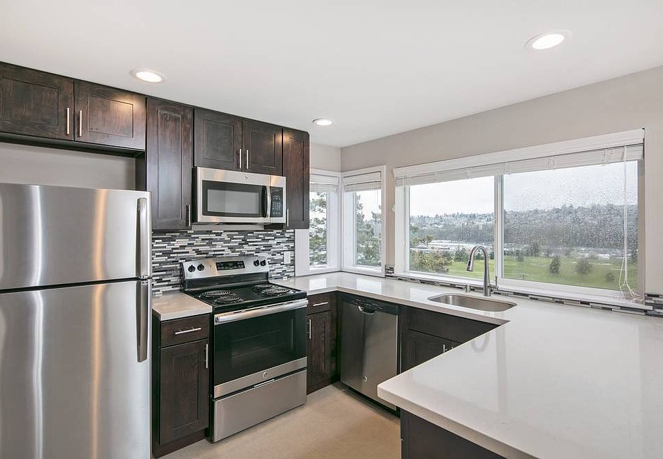 1st image of 2557 14th Ave W APT 503