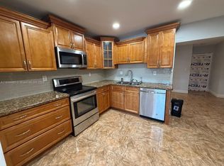 4281 NW 35th Ter, Lauderdale Lakes, FL 33309