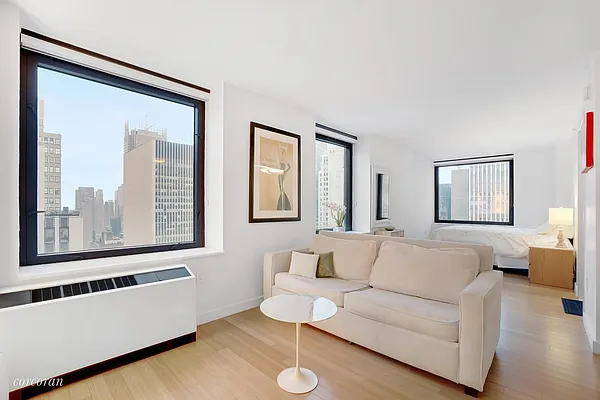 Rented by Corcoran | media 19