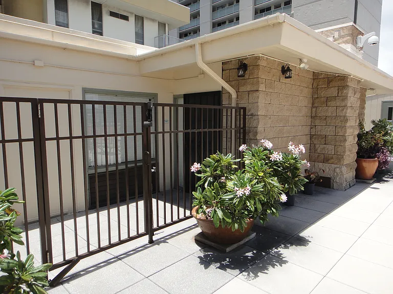 2211 Ala Wai Blvd #B801 — Photo 18