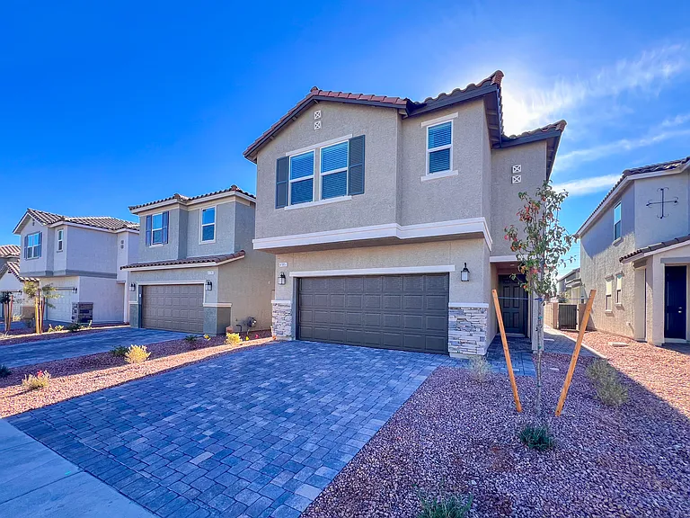 4185 Juniper Pear Ave — Photo 1