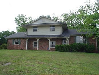 1st image of 3737 Edgewater Dr