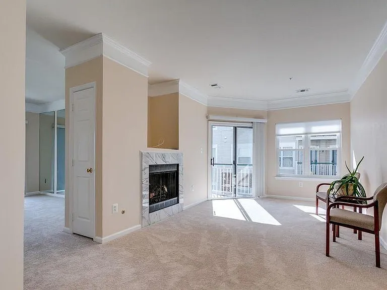 6561 Grange Ln #303 — Photo 18