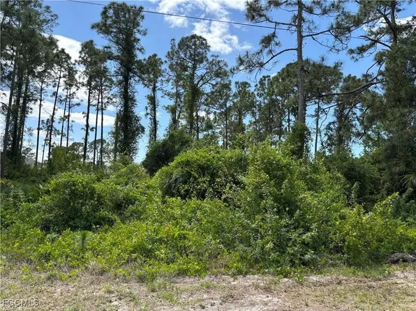 3419 75th St W, Lehigh Acres, FL 33971