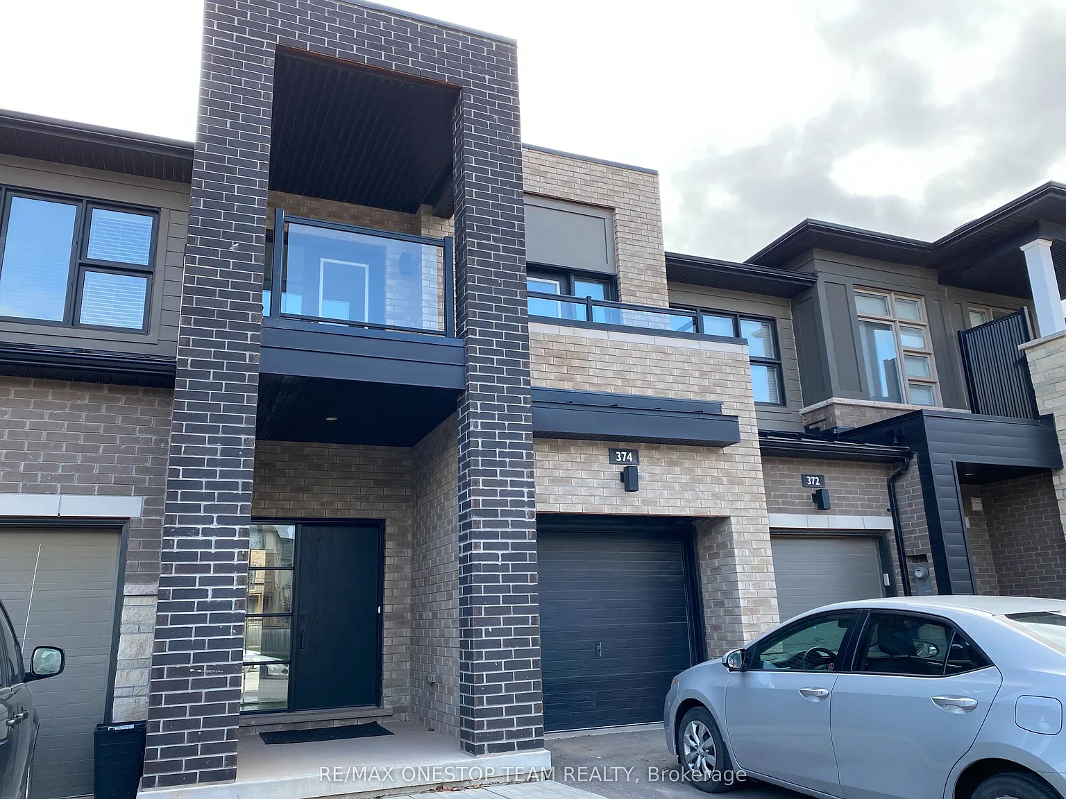 3 bed, $3,650 — Photo 1