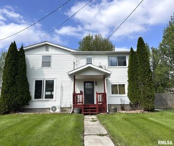 111 Harrison St, East Galesburg, IL, 61430