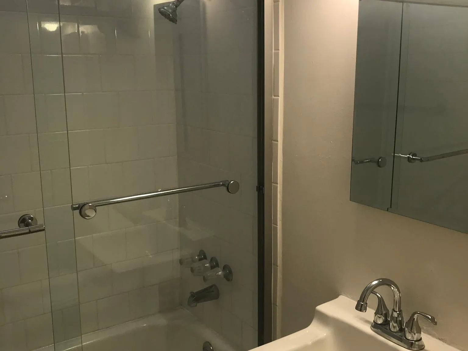926 Emerson Ave — Photo 3