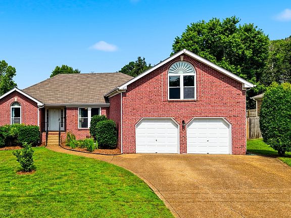 3rd image of 3105 Ripon Ct