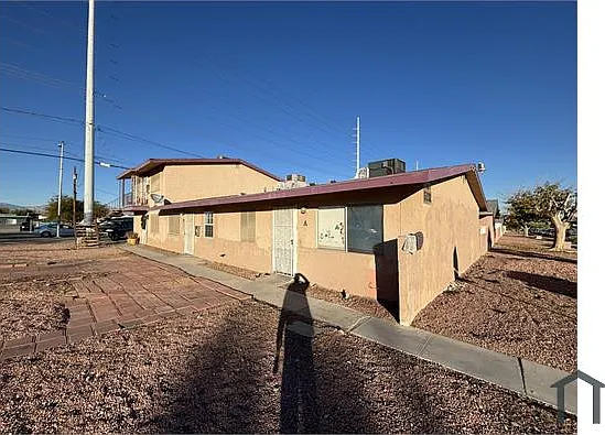 2 bed, 799 sqft, $895 — Photo 2