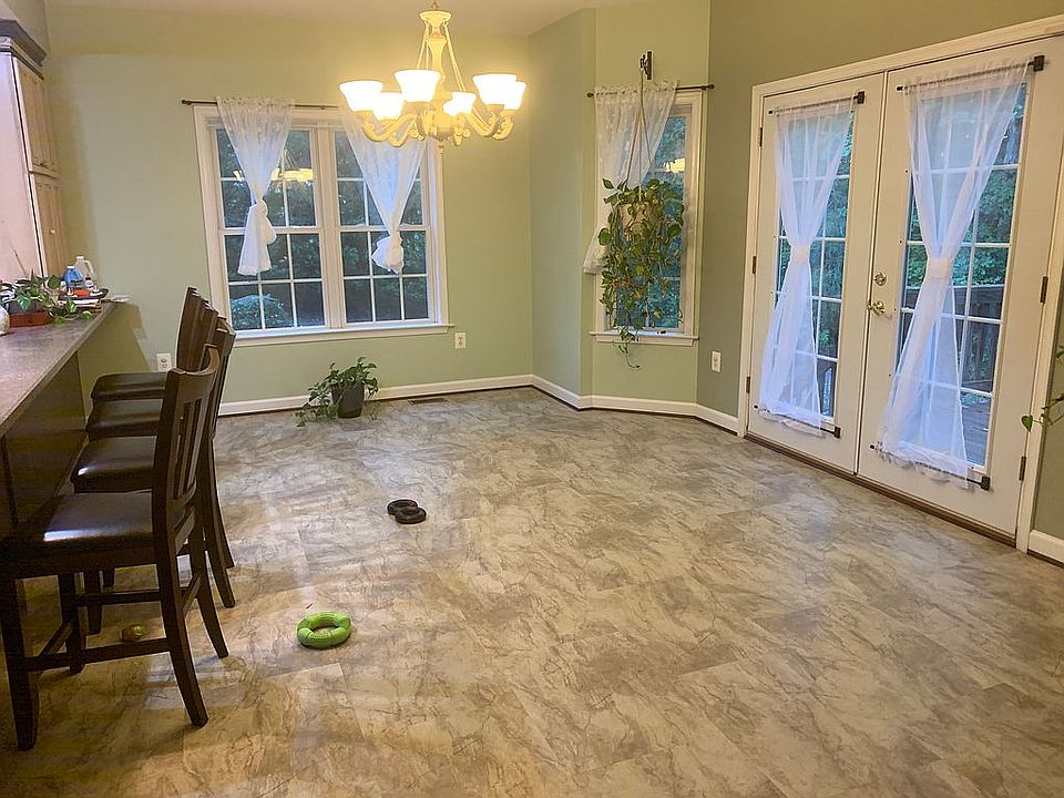 Kitchen nook main floor
