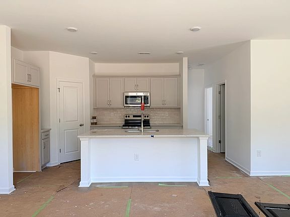 6751 Jersey Road, Homesite 102 Interior Image 4