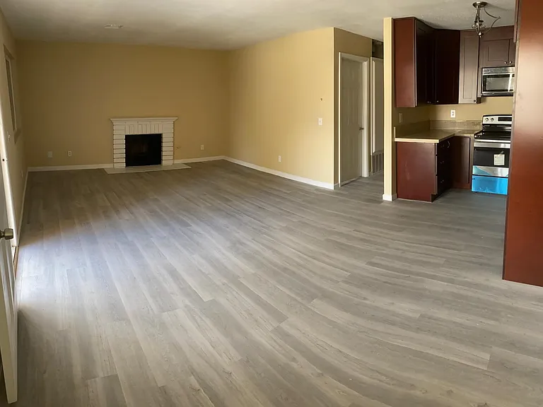 41693 Royal Palm Dr — Photo 5
