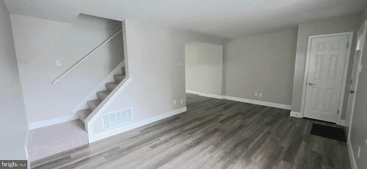 Building Photo - 959 Mount Desert Hbr