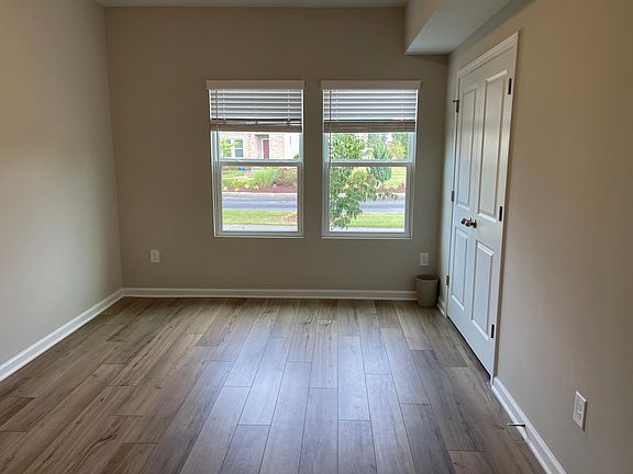 Guest bedroom first floor