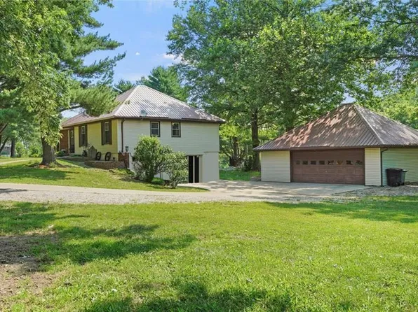 17209 Heidi Ave, Lawson, MO 64062