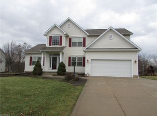 3197 Berwin Dr, Stow, OH 44224