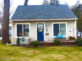 2520 Morton Ave, Muskegon, MI 49441