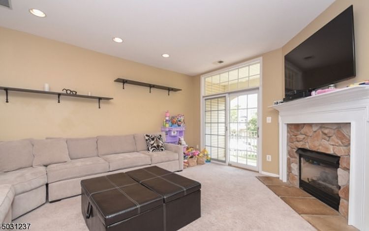 1st image of 414 Turlington Ct
