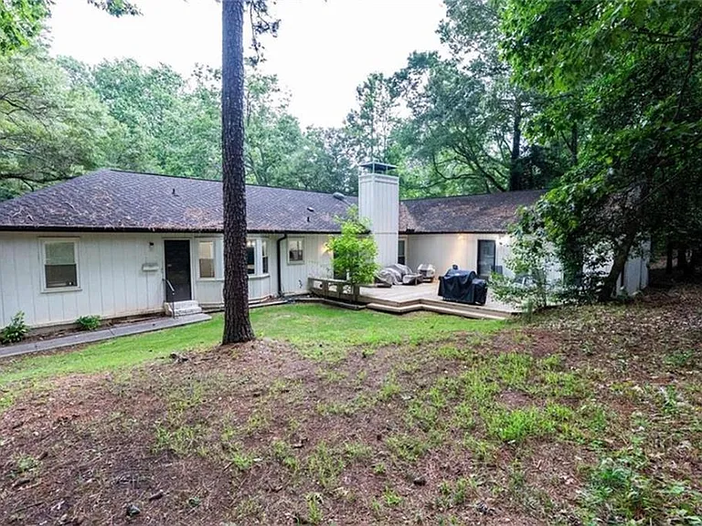 2749 Fieldstone Dr SE — Photo 19