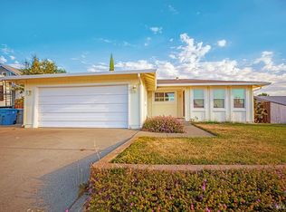 155 Hartford Ave, Vacaville, CA 95687