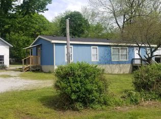 403 S Main St, Alba, MO 64830