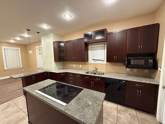 5th image of 1115 N 2nd St #A