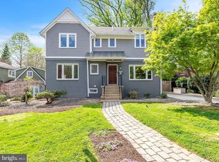 525 S Spring St, Falls Church, VA 22046