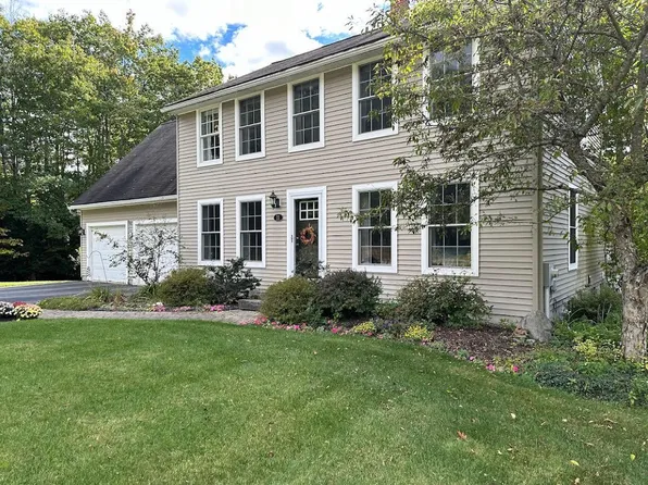 11 Polliwog Lane, Gorham, ME 04038