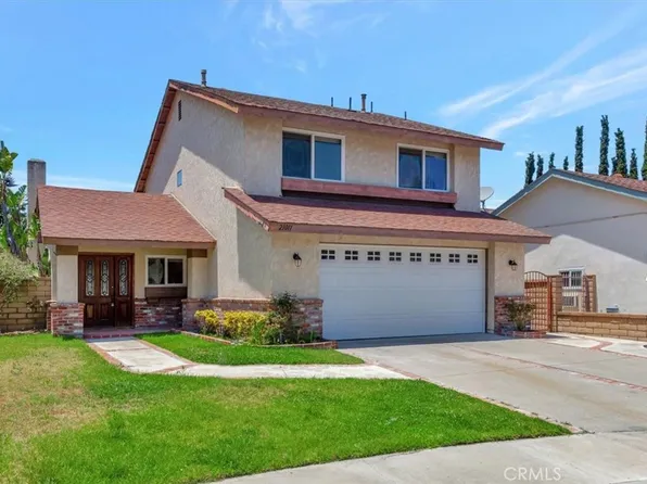 21011 N Hampton Way, Lake Forest, CA 92630