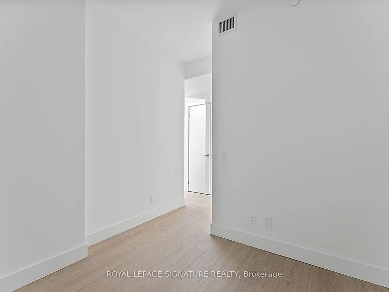 6 Greenbriar Rd #529 — Photo 33