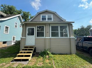34 4th Ave, Auburn, NY 13021