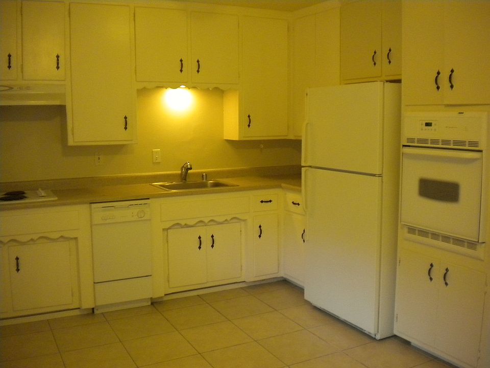 2812 Sweet Way Final 02-08-10 009