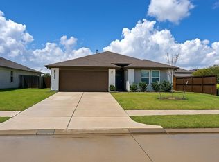 16 Desert Spring Ln, Manvel, TX 77578