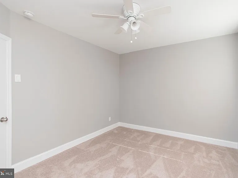 3138 Tilton St — Photo 19
