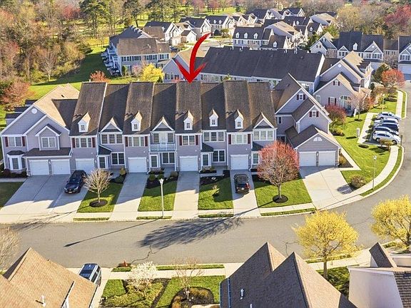 5th image of 205 Saint Andrews Dr #205