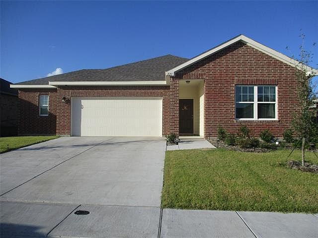 1st image of 221 Concho River Dr