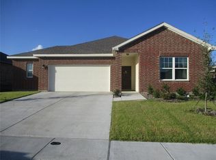 221 Concho River Dr, Glenn Heights, TX 75154