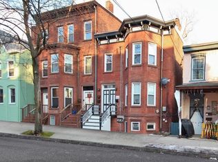 146 Johnston St APT 1, Newburgh, NY 12550