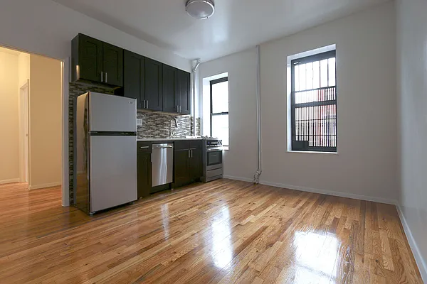 Rented by Compass | media 19