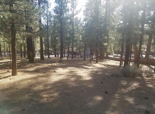463 Edgemore Rd, Big Bear Lake, CA 92315
