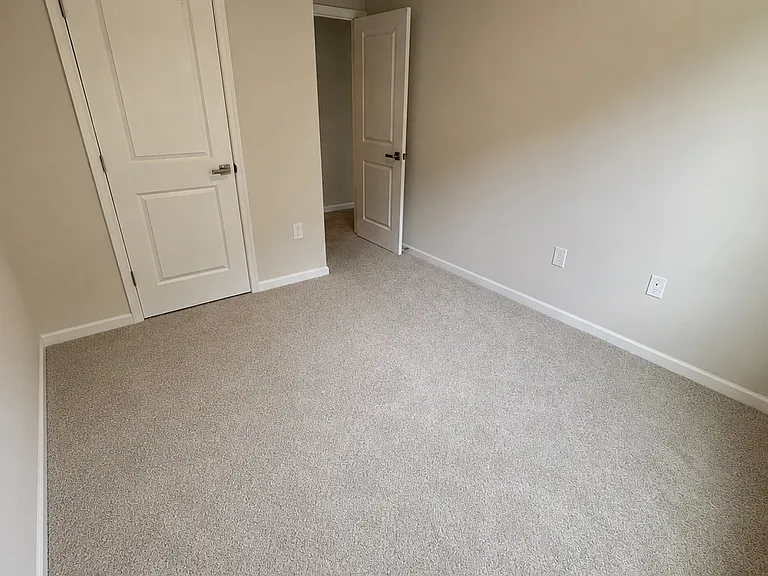 272 Christiana Ln — Photo 13