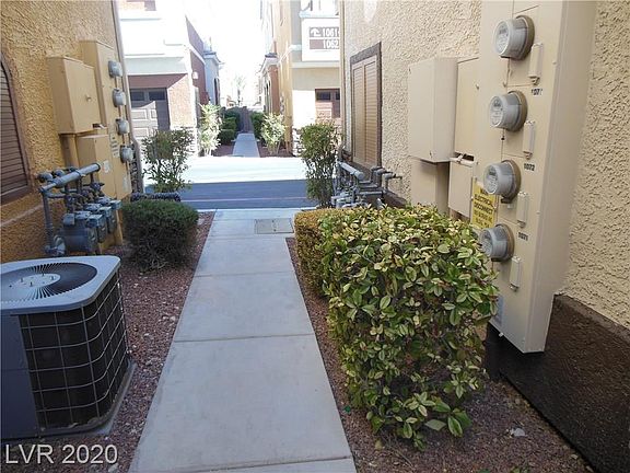 5th image of 9303 Gilcrease Ave Unit 1071