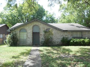 402 Travis St, Webster, TX 77598