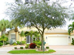 7869 Rinehart Dr, Boynton Beach, FL 33437