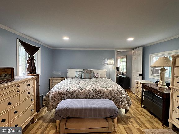 5th image of 4328 Ridge Rd #13