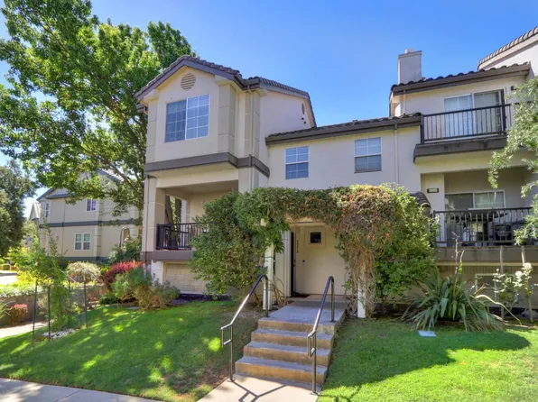 7772 Park River Oak Cir, Sacramento, CA 95831