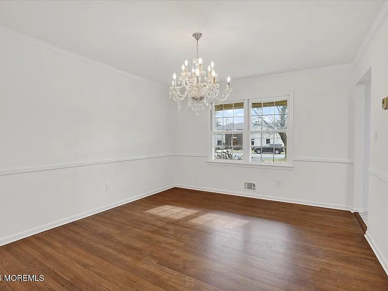 15 Harbor Ct — Photo 13