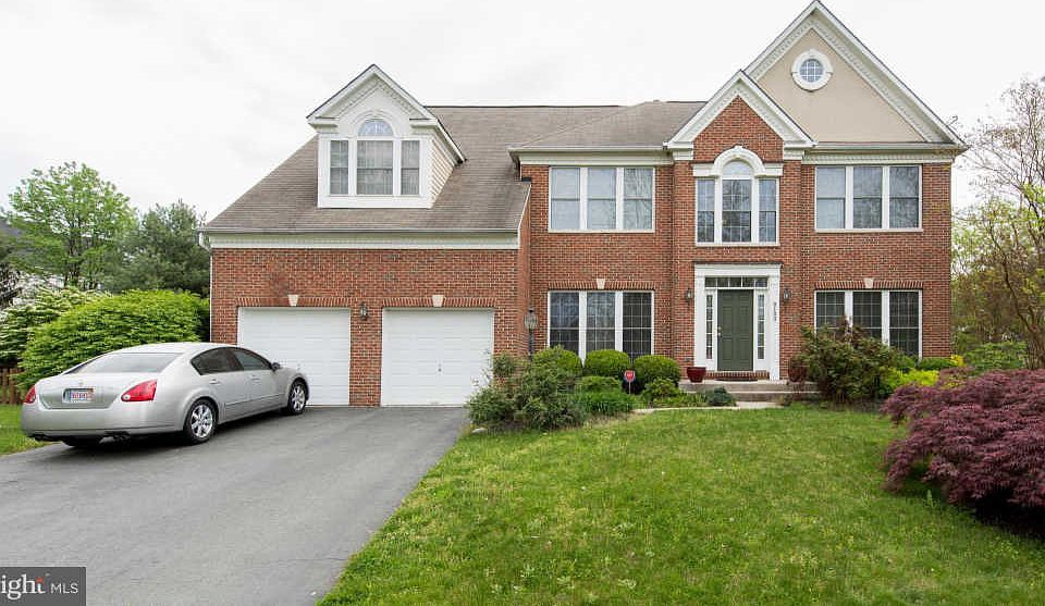 1st image of 8103 Tichenor Point Ct