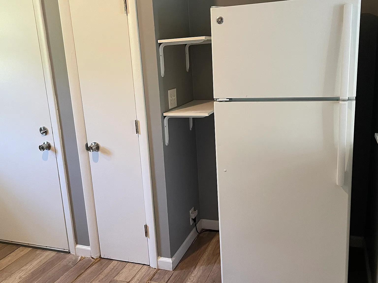 2 bed, 750 sqft, $2,150 — Photo 3