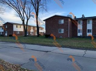 35275 Michelle Dr APT 107, Romulus, MI 48174